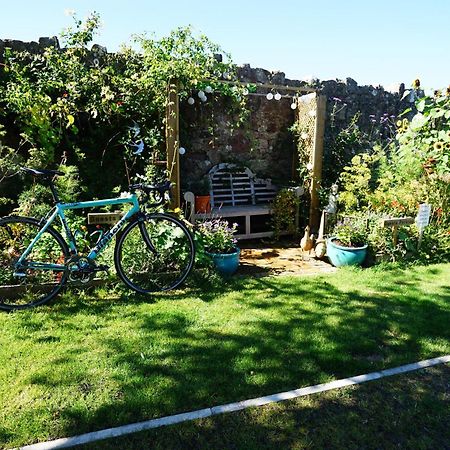 Norham Bike Yard Bed and Breakfast Eksteriør billede