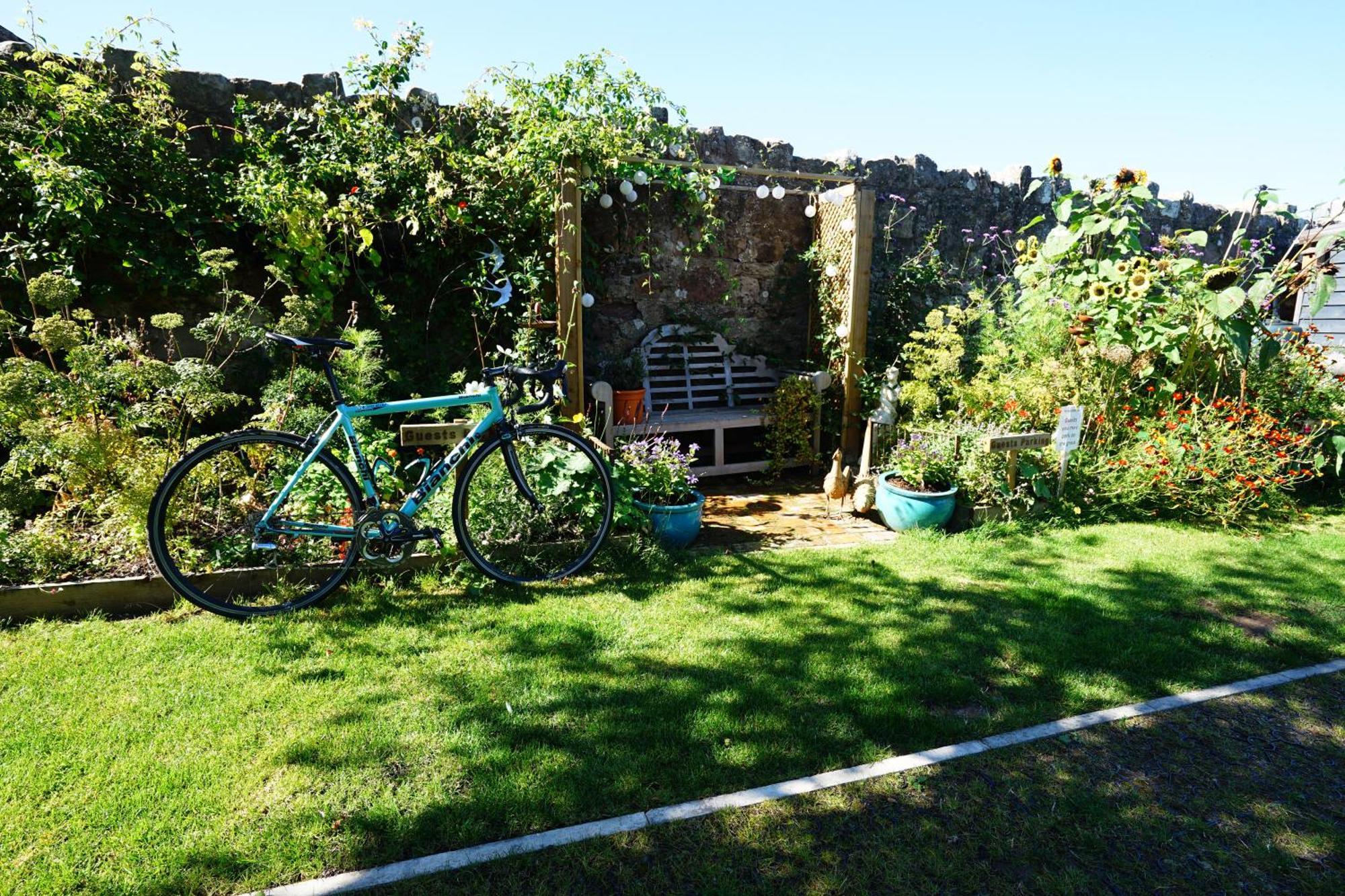 Norham Bike Yard Bed and Breakfast Eksteriør billede